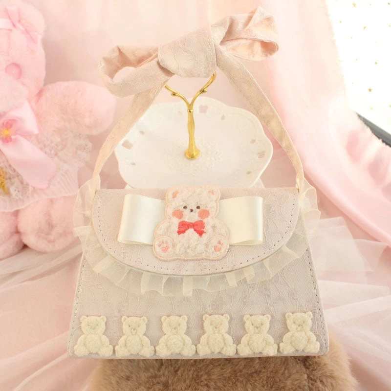 Baby Lamb Clutch - Image 5