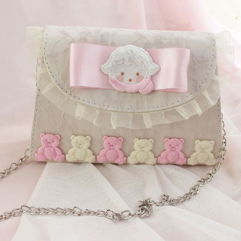 Baby Lamb Clutch - Image 4