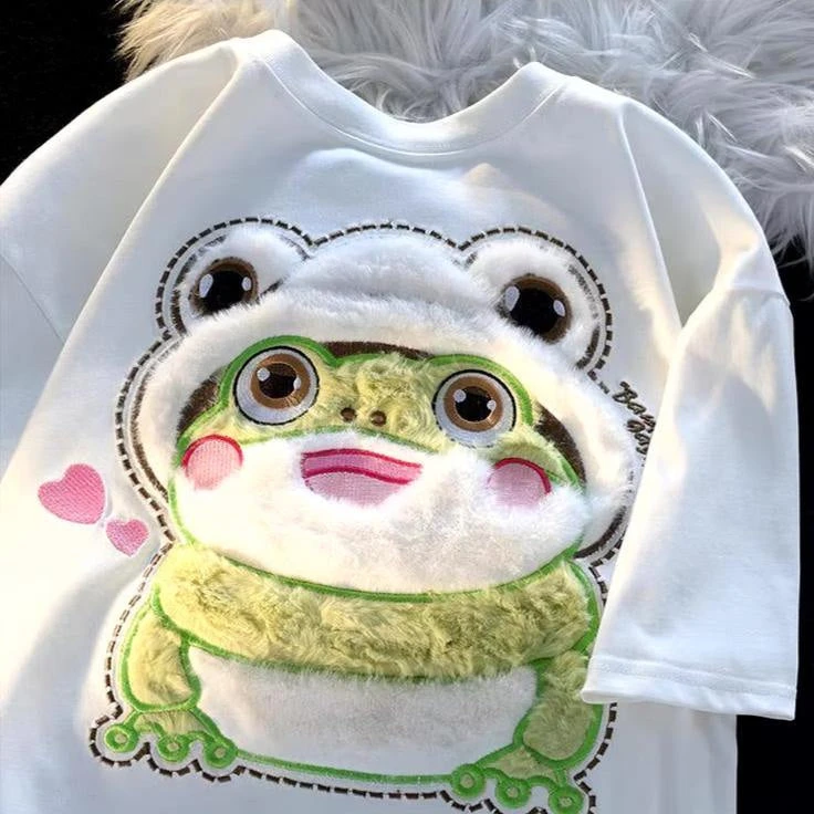 Froggy Love Fluffy Tee - Image 5