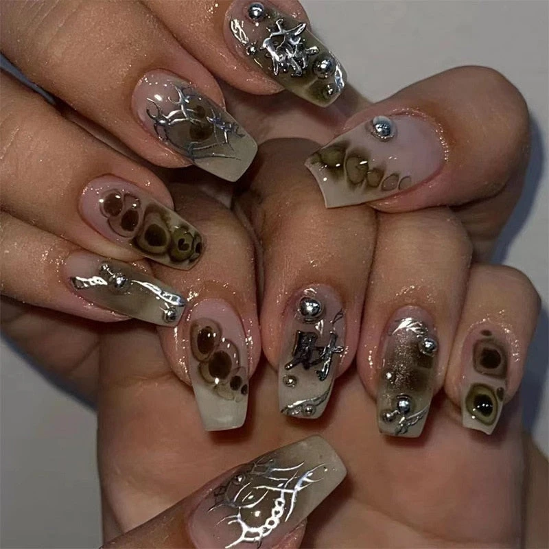 Goth Girl Press On Nails - Image 10