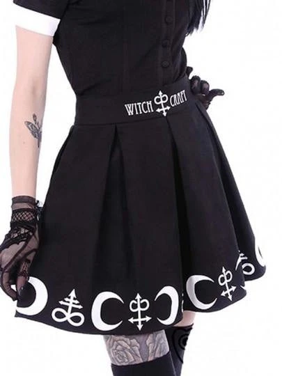 Pretty Witch Skirt & Blouse - Image 7