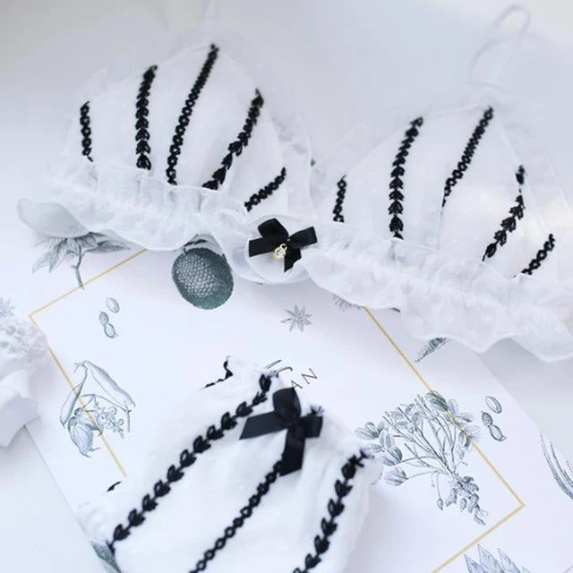 Sweet Valentine Lingerie Set - Image 4